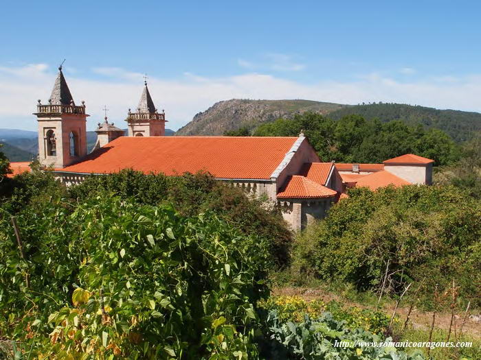 VISTA SUDESTE DEL TEMPLO